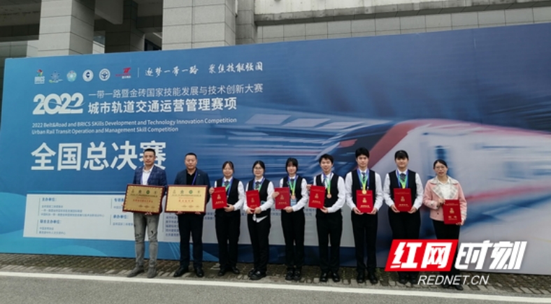 微信图片_20230422212509_副本.jpg