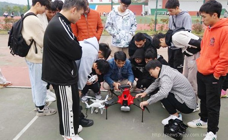 微信图片_20211022215331.jpg